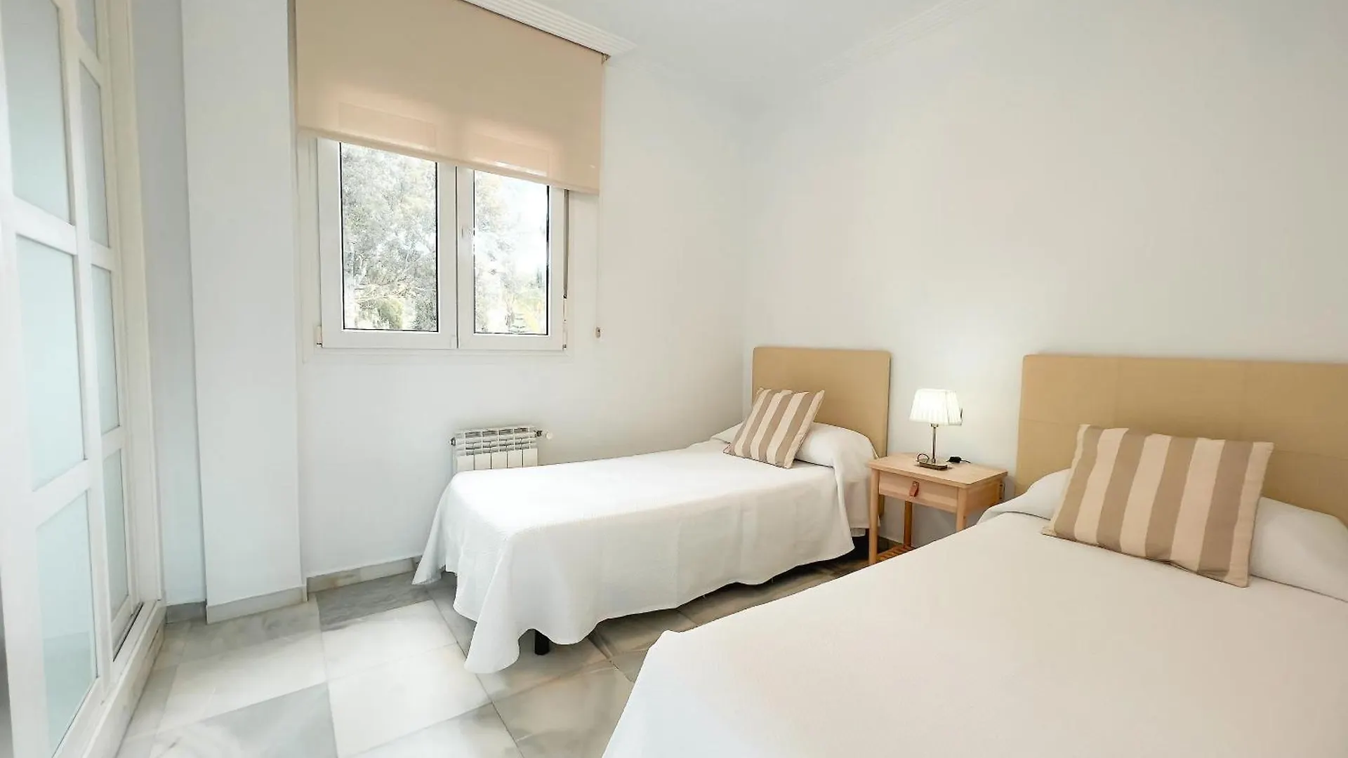 Gran Villa Con Piscina Cerca De Puerto Banus Marbella
