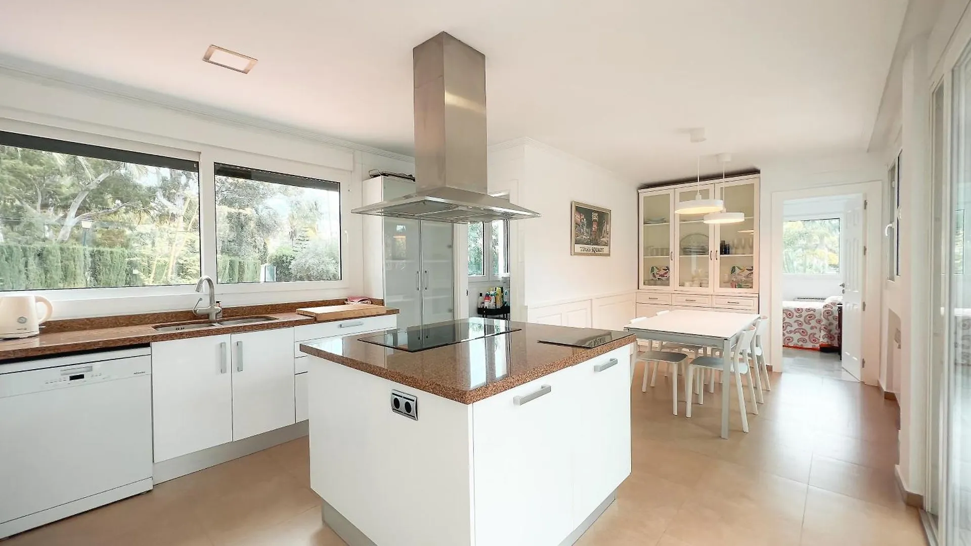 Gran Villa Con Piscina Cerca De Puerto Banus Marbella
